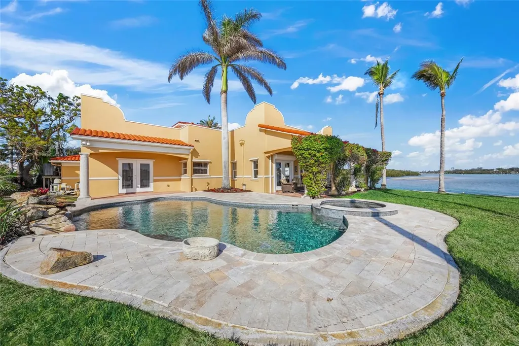929 Casey Cove Drive Nokomis FL 34275