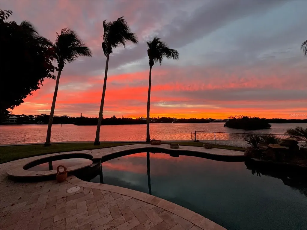 929 Casey Cove Drive Nokomis FL 34275