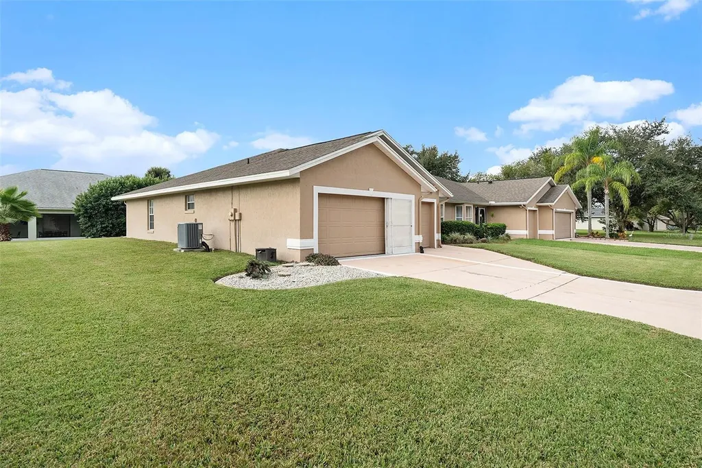 29418 Schinnecock Hills Lane San Antonio FL 33576