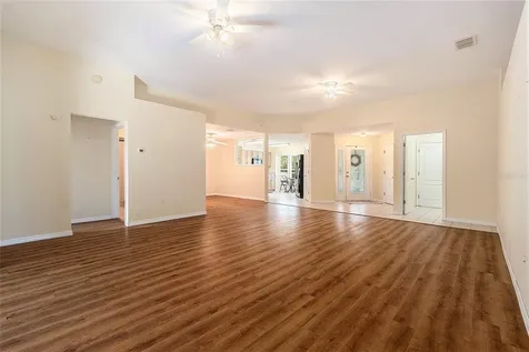 29418 Schinnecock Hills Lane San Antonio FL 33576