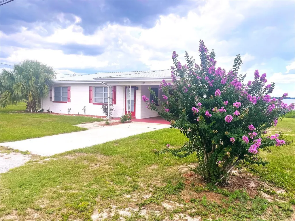 105 Maxcy Lane Frostproof FL 33843