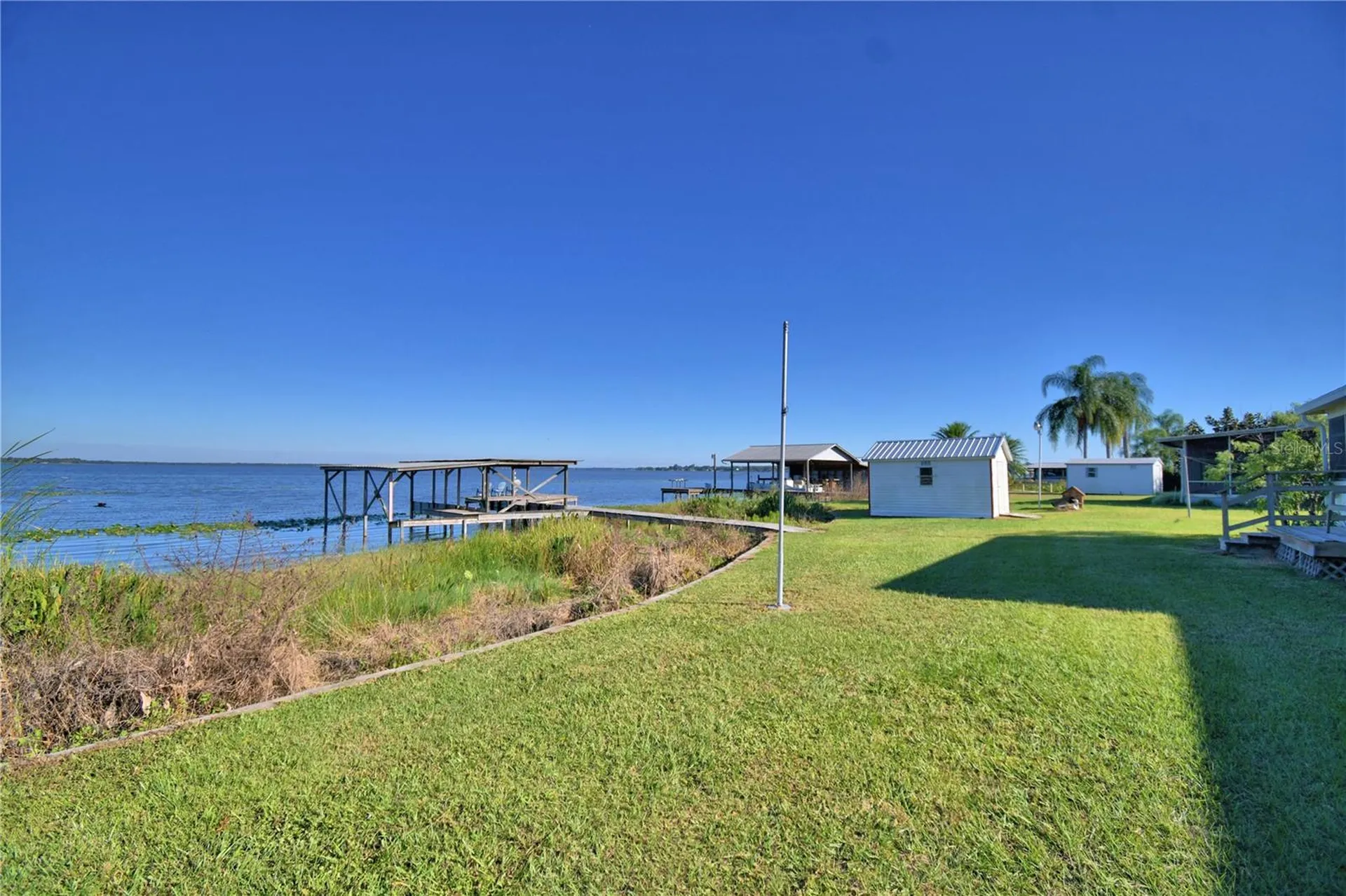 105 Maxcy Lane Frostproof FL 33843