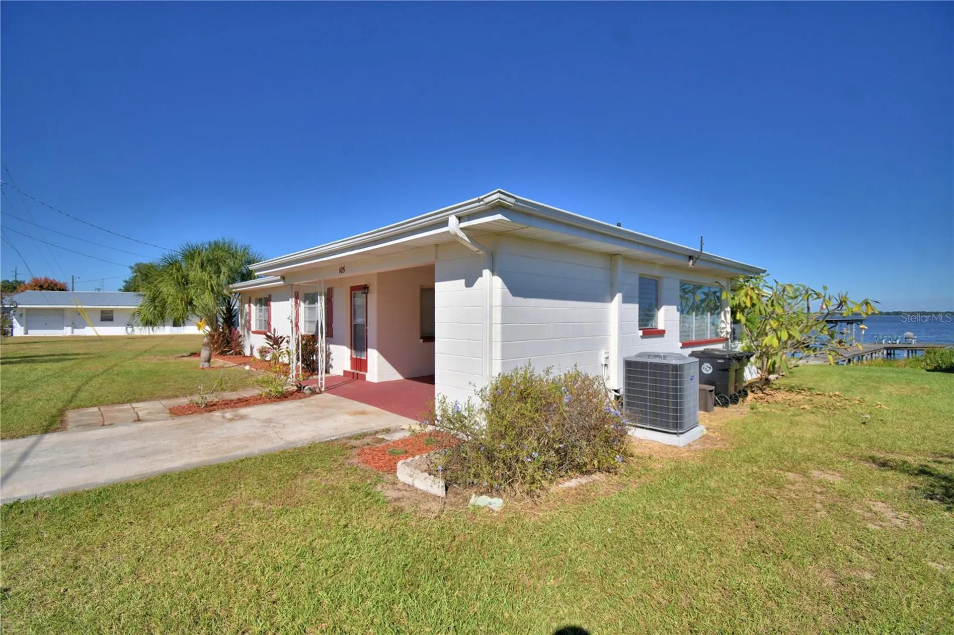 105 Maxcy Lane Frostproof FL 33843