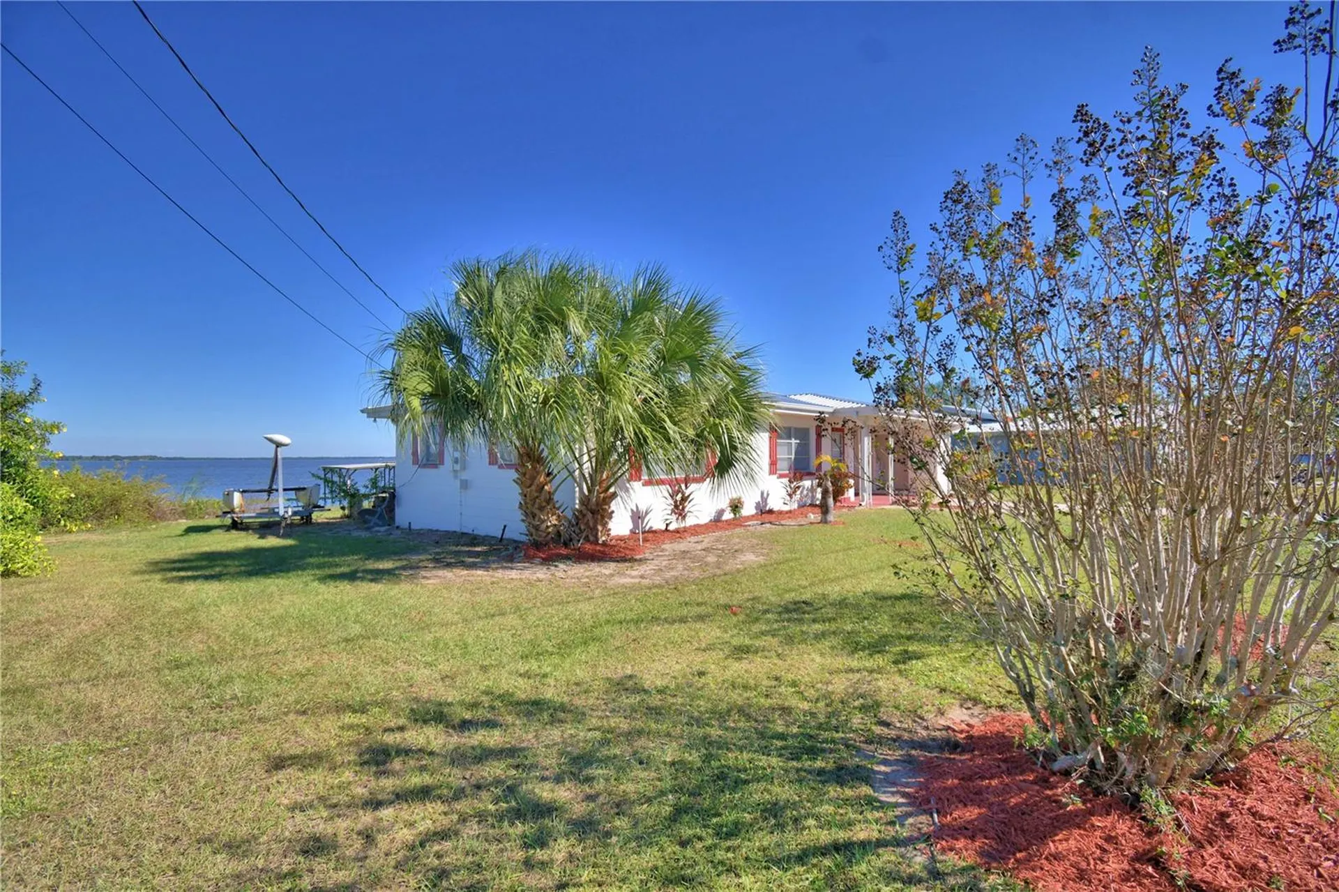 105 Maxcy Lane Frostproof FL 33843
