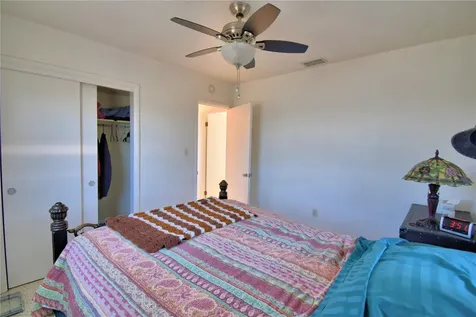 105 Maxcy Lane Frostproof FL 33843