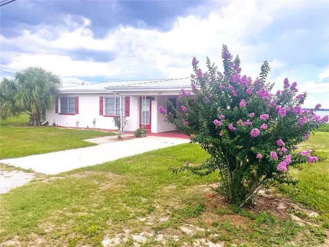 105 Maxcy Lane Frostproof FL 33843