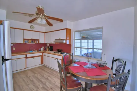 105 Maxcy Lane Frostproof FL 33843