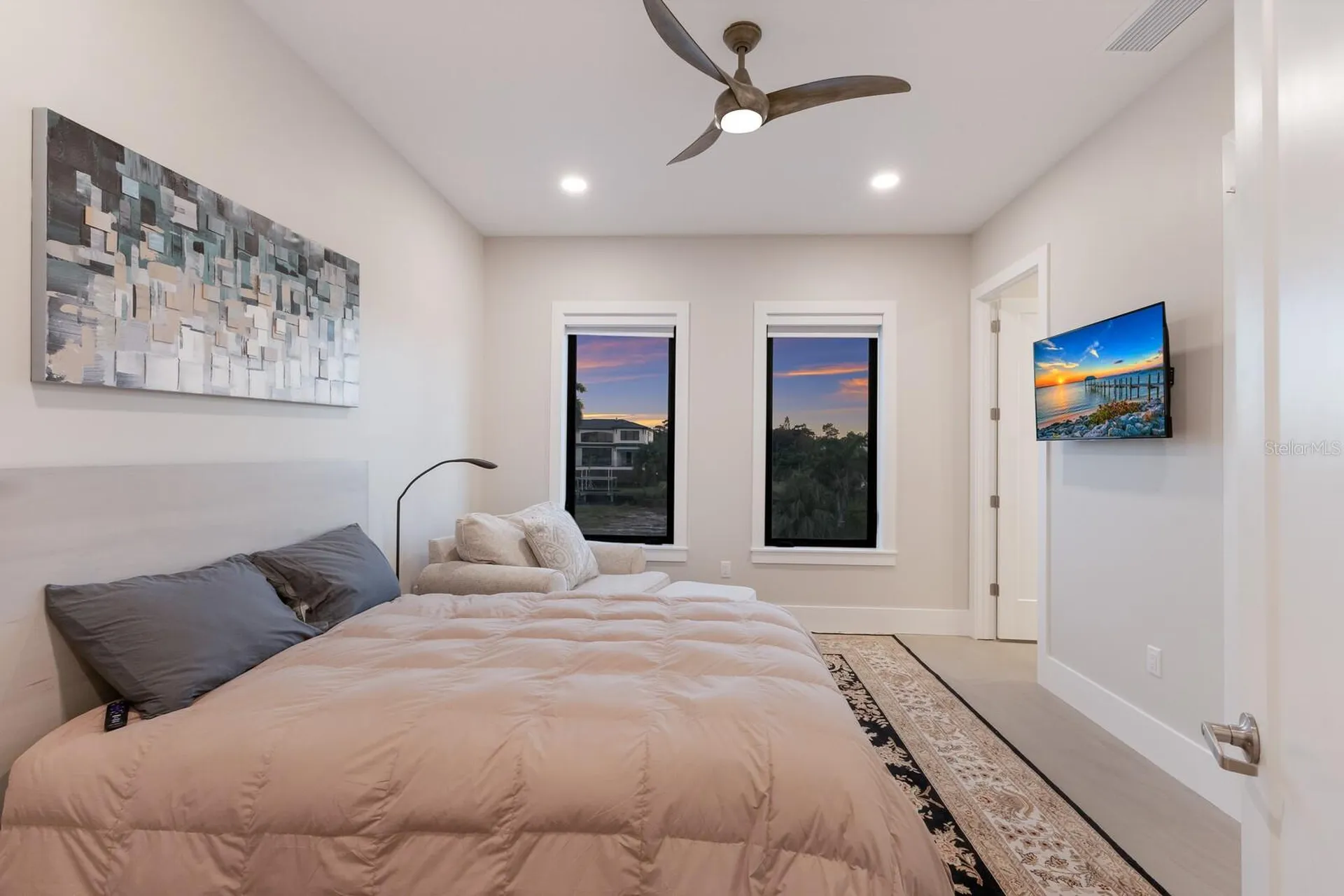 569 Rountree Drive Longboat Key FL 34228
