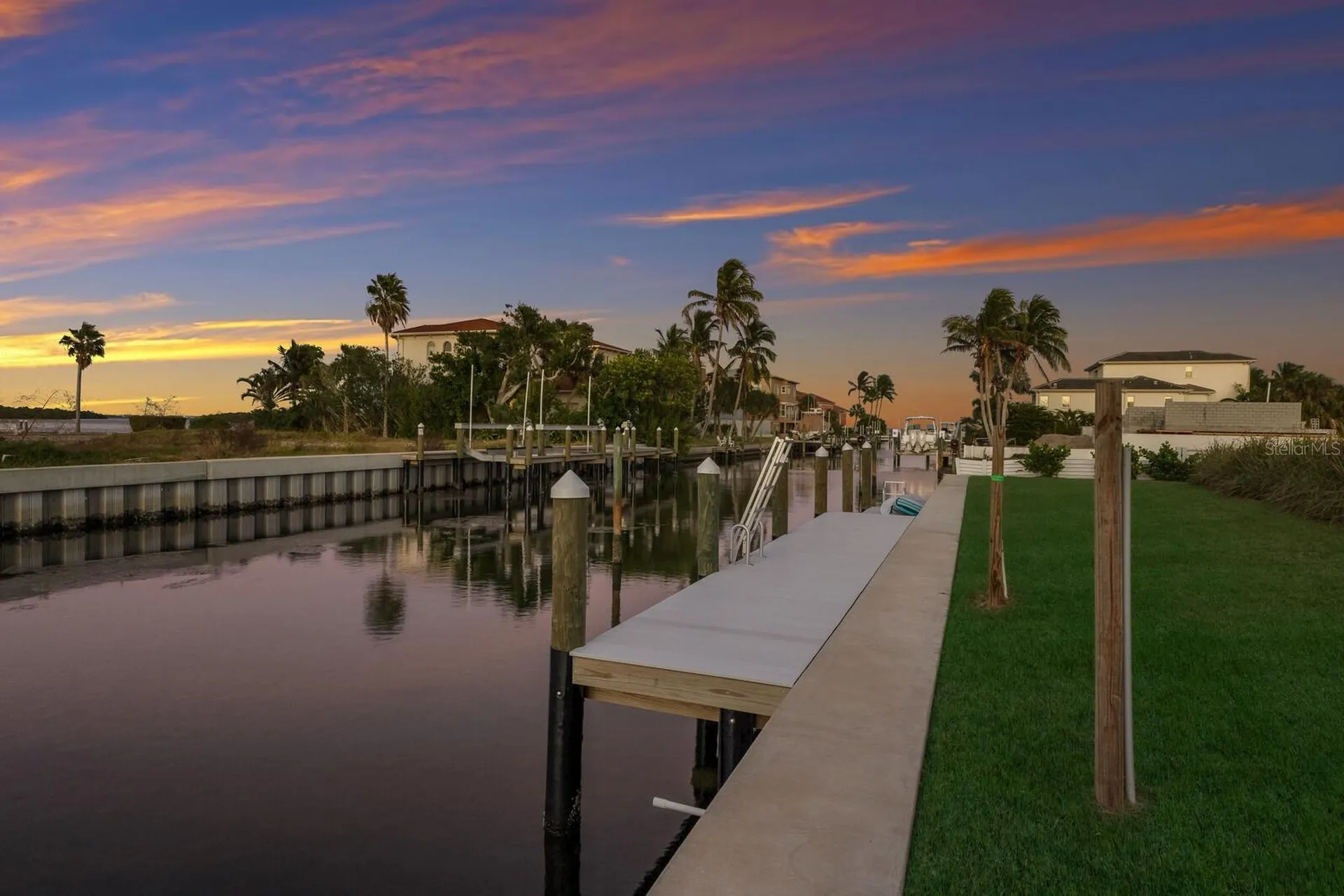 569 Rountree Drive Longboat Key FL 34228