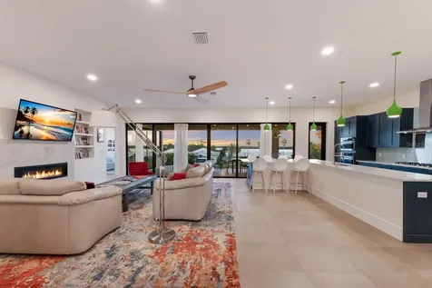 569 Rountree Drive Longboat Key FL 34228
