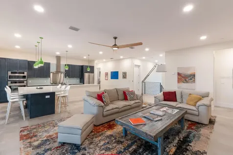 569 Rountree Drive Longboat Key FL 34228