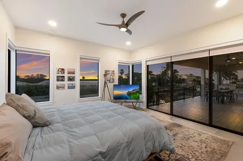 569 Rountree Drive Longboat Key FL 34228
