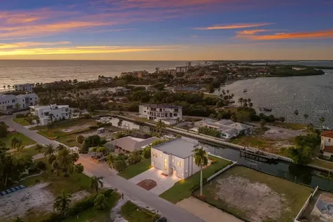 569 Rountree Drive Longboat Key FL 34228