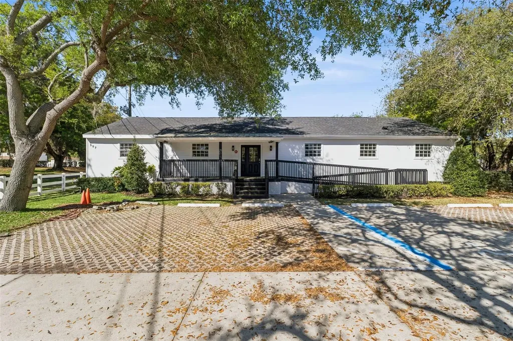 557 W Plant Street Winter Garden FL 34787