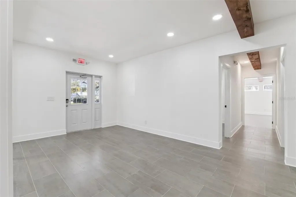557 W Plant Street Winter Garden FL 34787