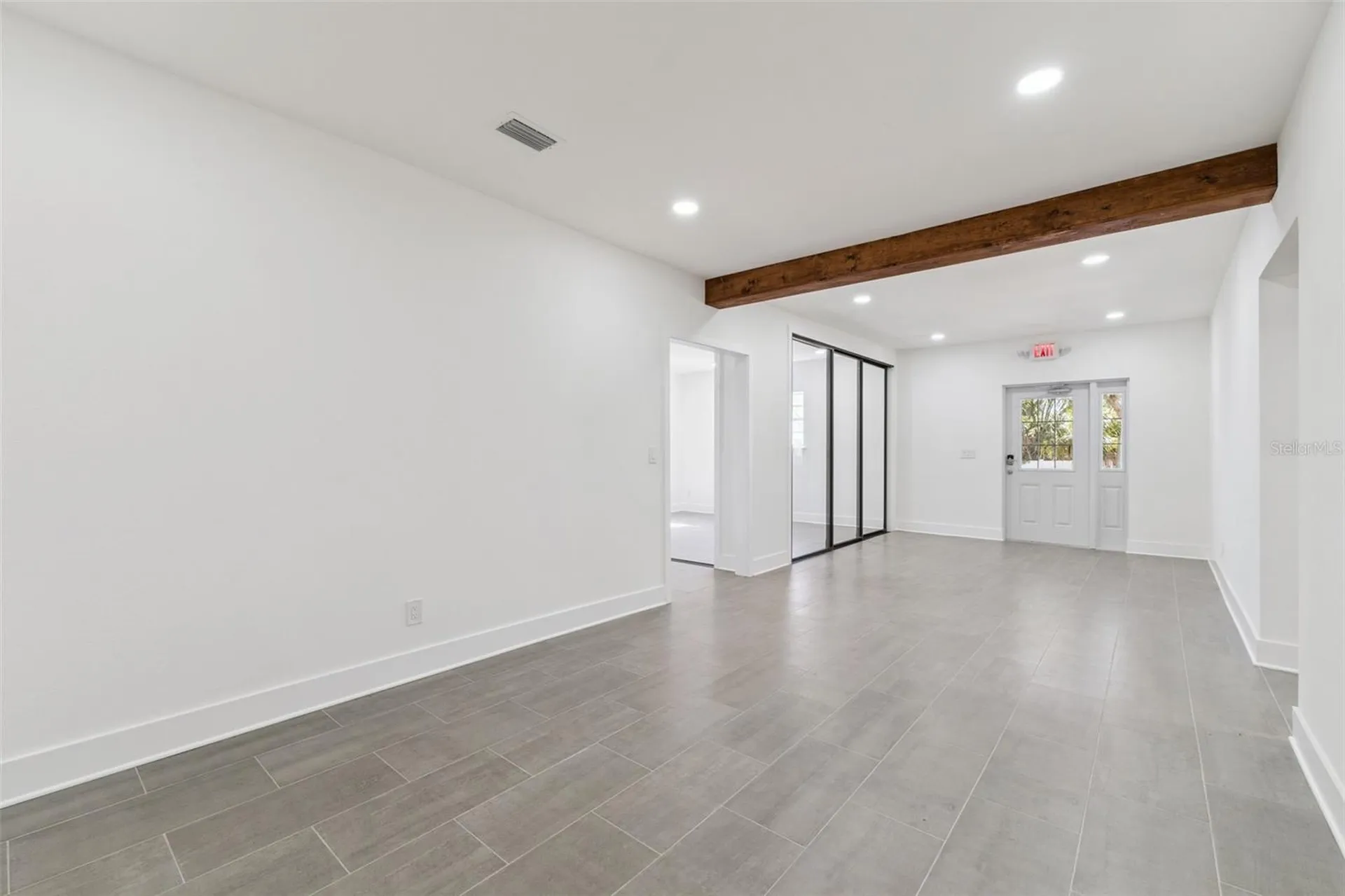 557 W Plant Street Winter Garden FL 34787