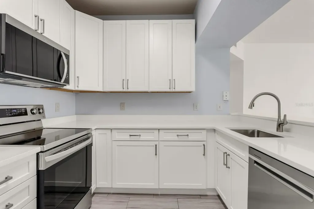 5125 Palm Springs Boulevard Tampa FL 33647