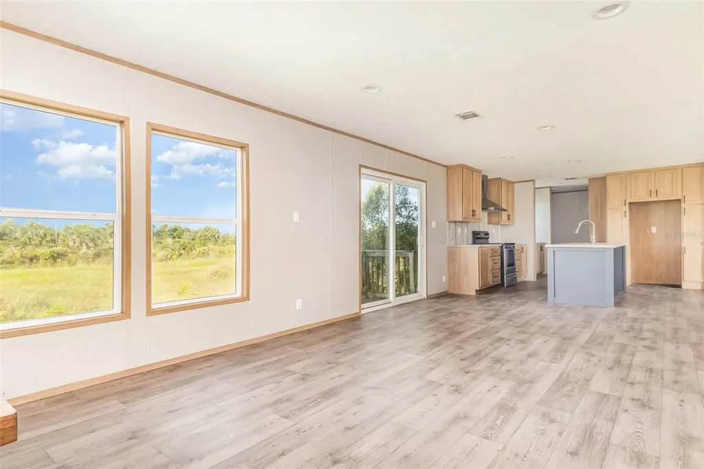 16423 NW 262nd Street Okeechobee FL 34972