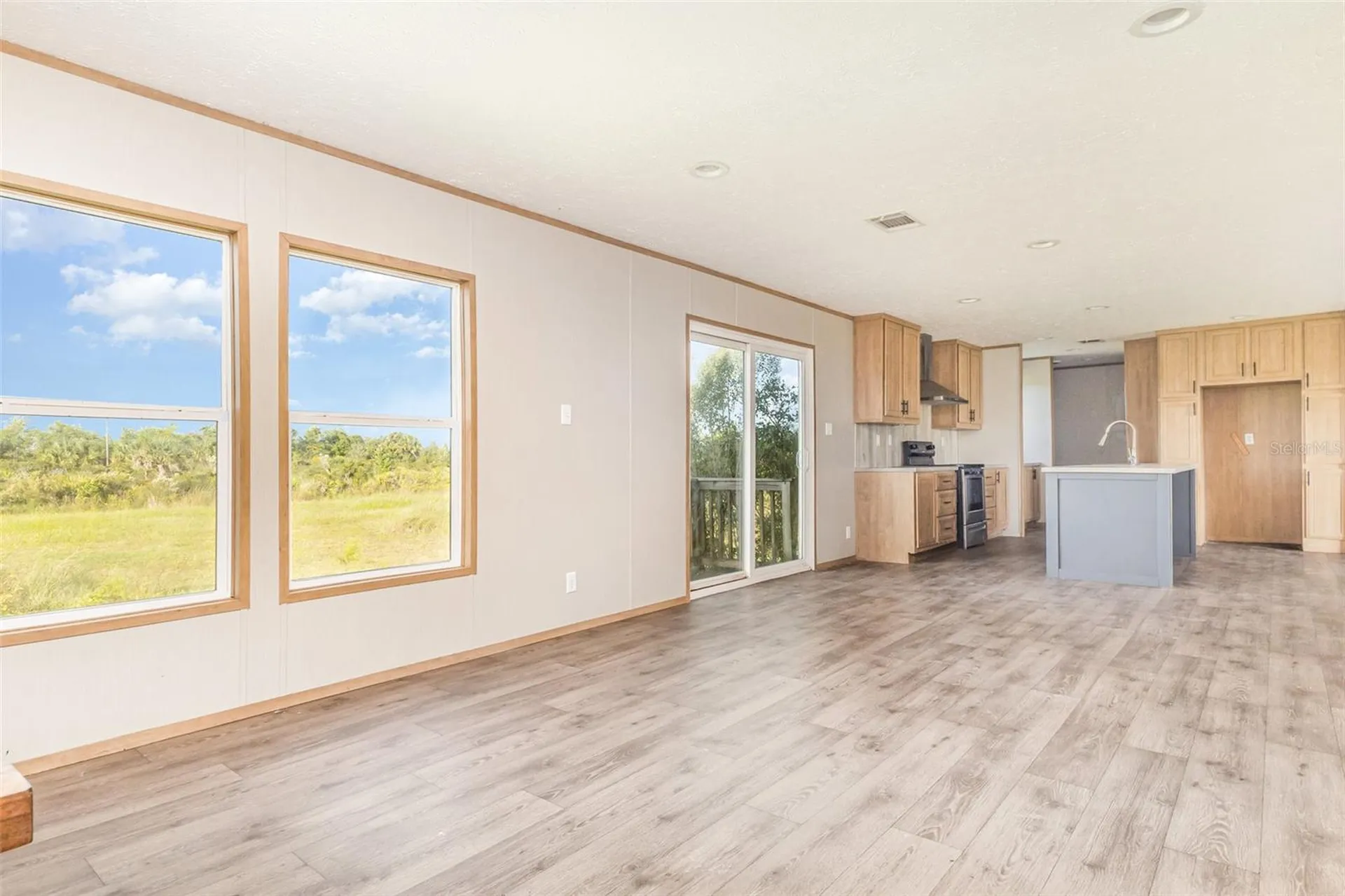 16423 NW 262nd Street Okeechobee FL 34972