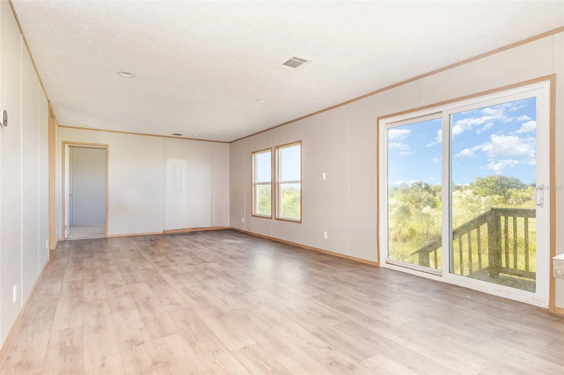 16423 NW 262nd Street Okeechobee FL 34972