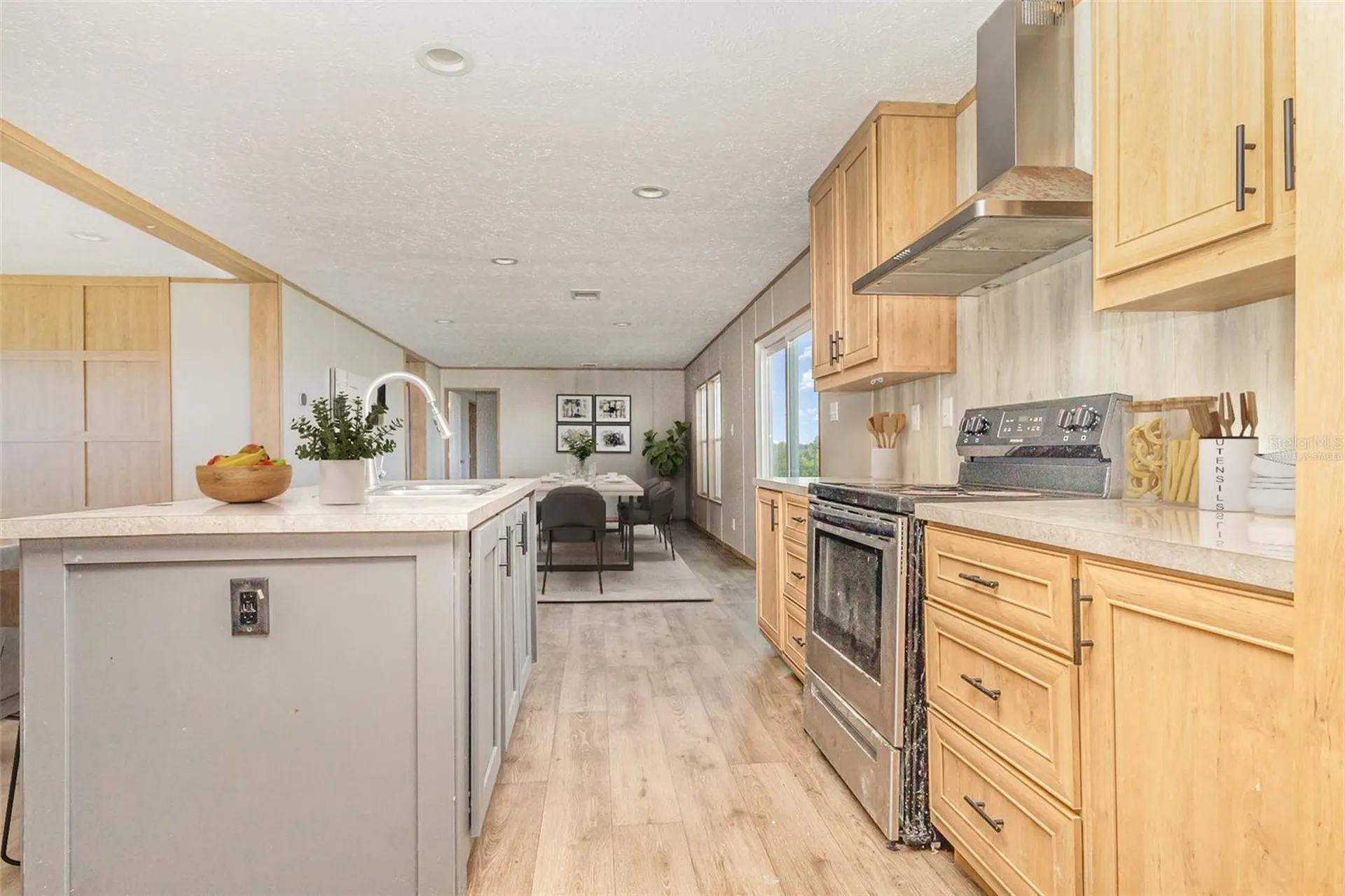 16423 NW 262nd Street Okeechobee FL 34972