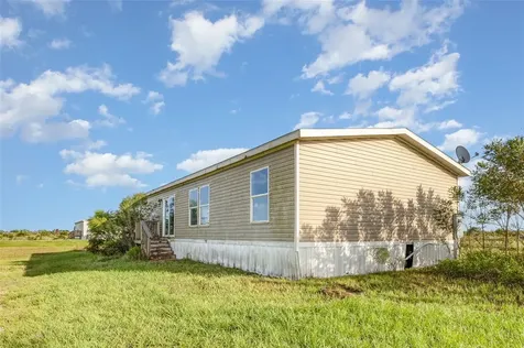 16423 NW 262nd Street Okeechobee FL 34972