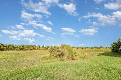 16423 NW 262nd Street Okeechobee FL 34972