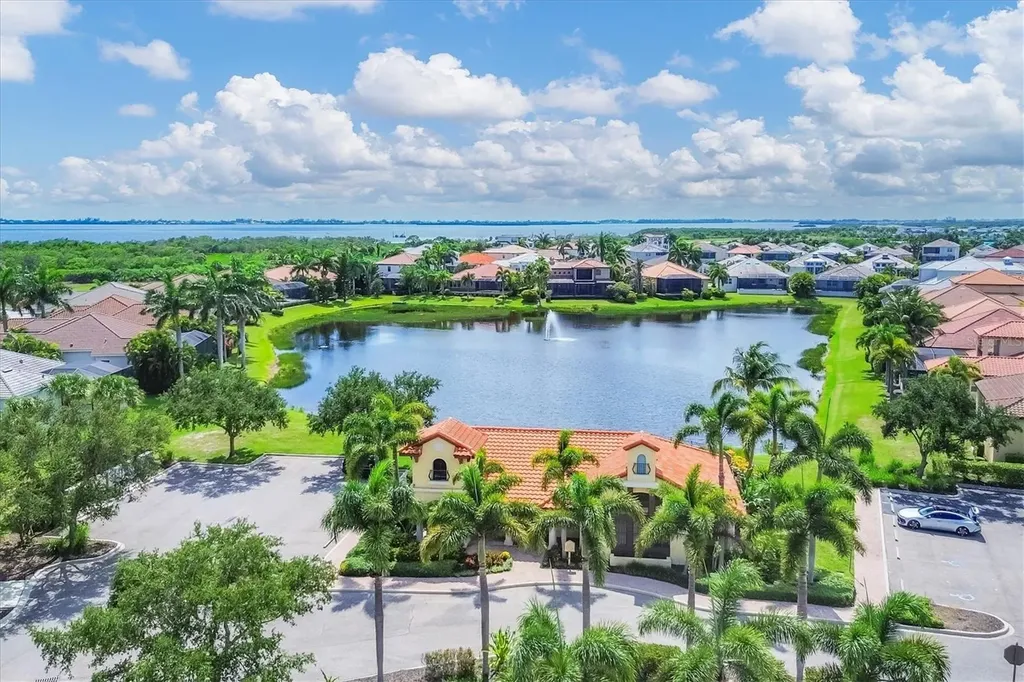 6104 Champions Row Street Bradenton FL 34210