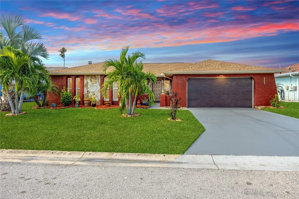 9817 San Sierra Way Port Richey FL 34668