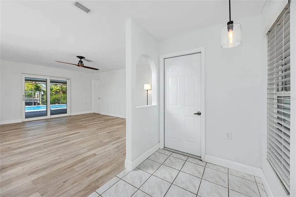 9817 San Sierra Way Port Richey FL 34668