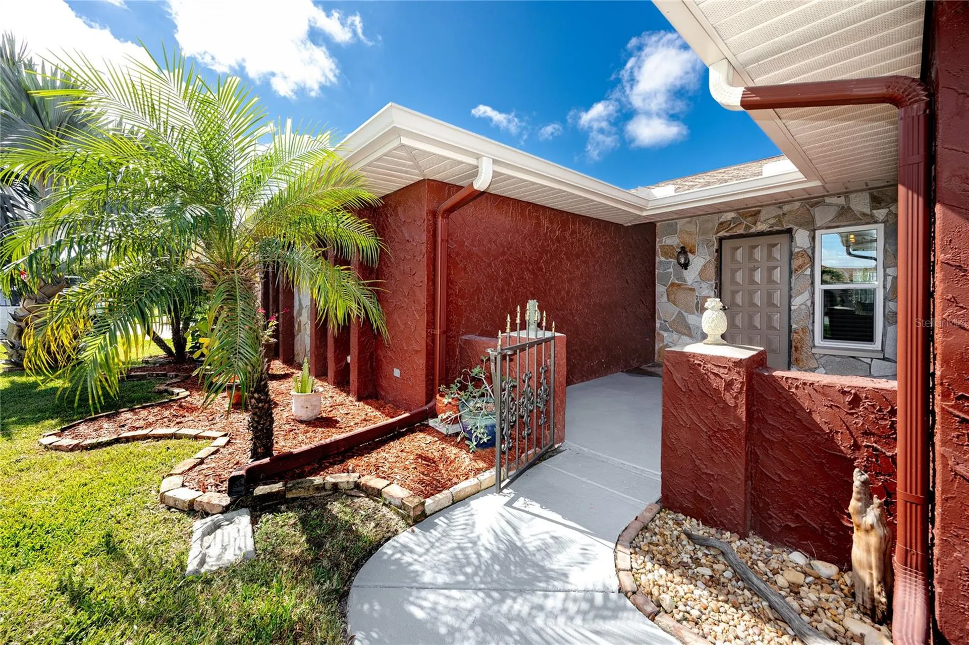 9817 San Sierra Way Port Richey FL 34668
