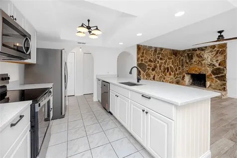9817 San Sierra Way Port Richey FL 34668