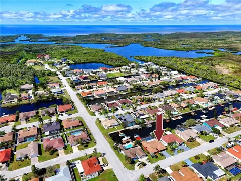 9817 San Sierra Way Port Richey FL 34668