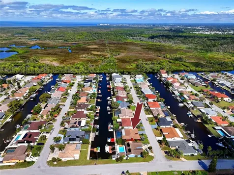 9817 San Sierra Way Port Richey FL 34668