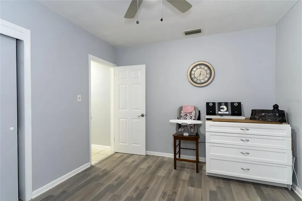 1802 E Knollwood Street Tampa FL 33610