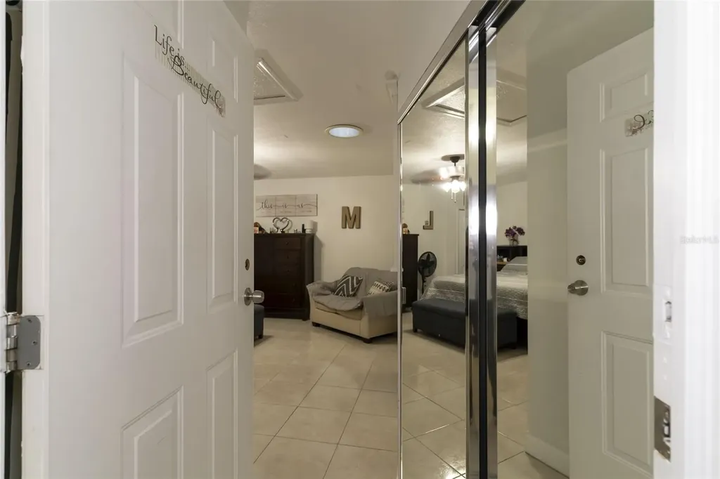 1802 E Knollwood Street Tampa FL 33610
