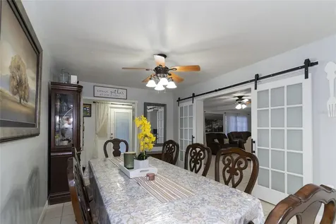 1802 E Knollwood Street Tampa FL 33610