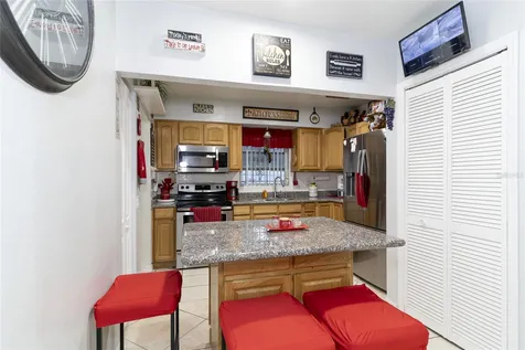 1802 E Knollwood Street Tampa FL 33610