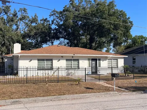 1802 E Knollwood Street Tampa FL 33610