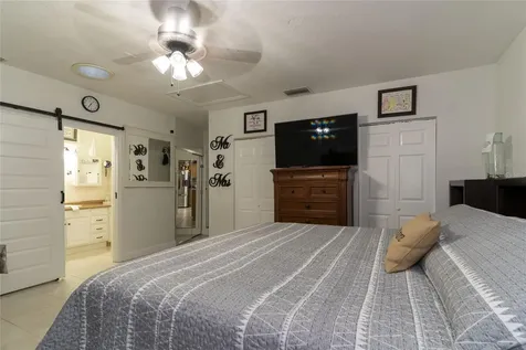 1802 E Knollwood Street Tampa FL 33610