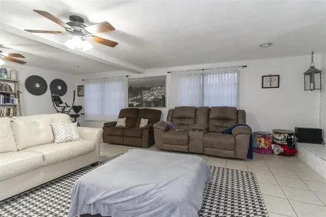 1802 E Knollwood Street Tampa FL 33610