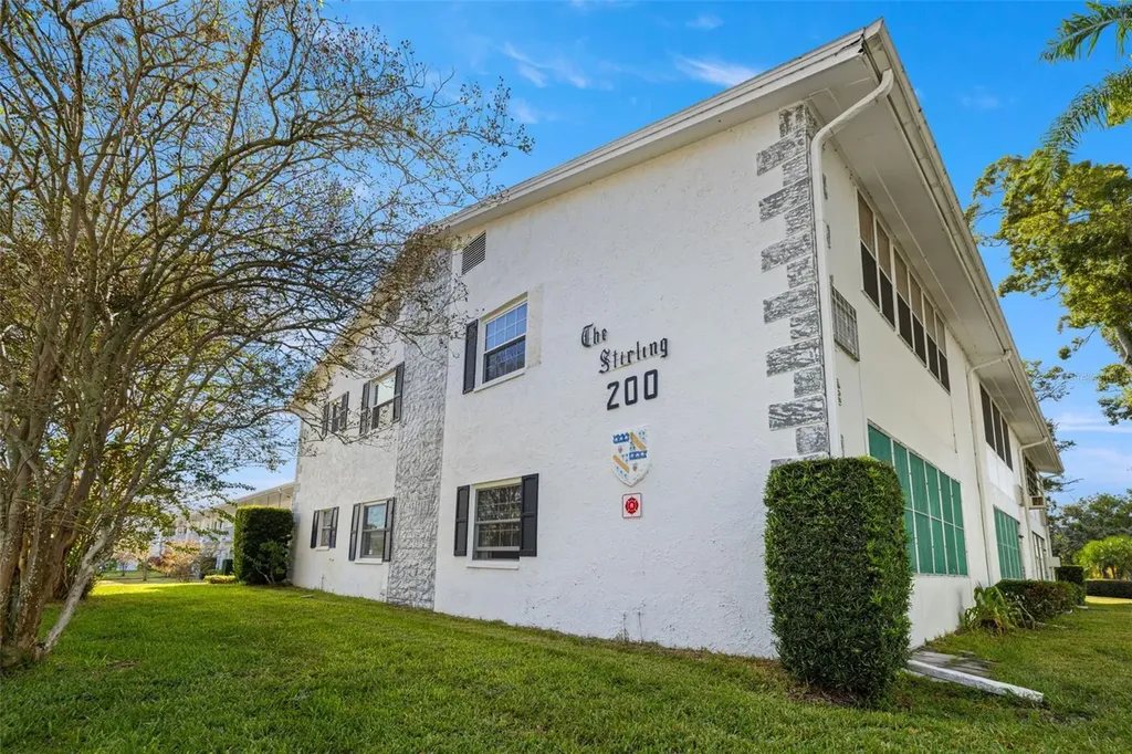 200 Glennes Lane Dunedin FL 34698