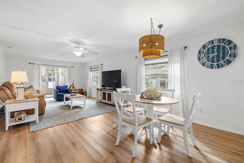 200 Glennes Lane Dunedin FL 34698