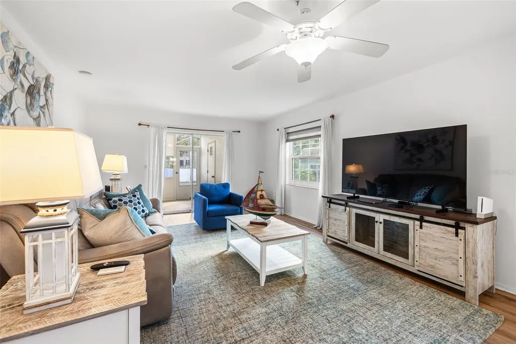 200 Glennes Lane Dunedin FL 34698