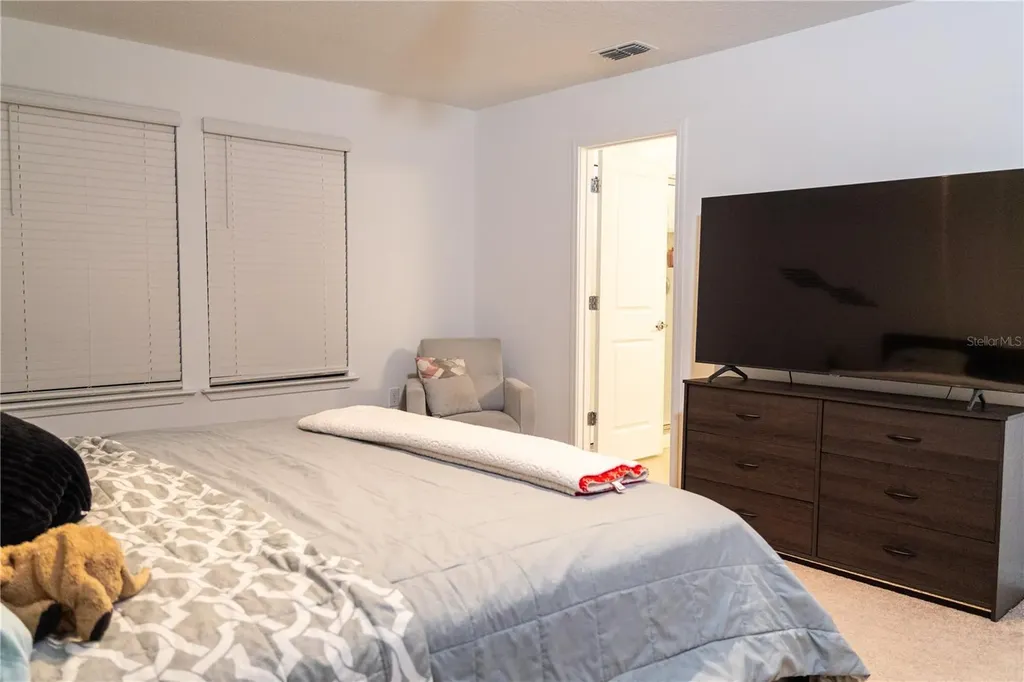 2377 Palm Park Loop Clermont FL 34714