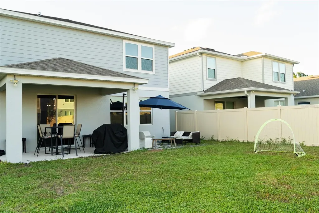 2377 Palm Park Loop Clermont FL 34714