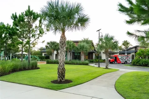 2377 Palm Park Loop Clermont FL 34714