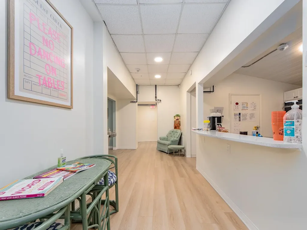 300 S Saturn Avenue Clearwater FL 33755