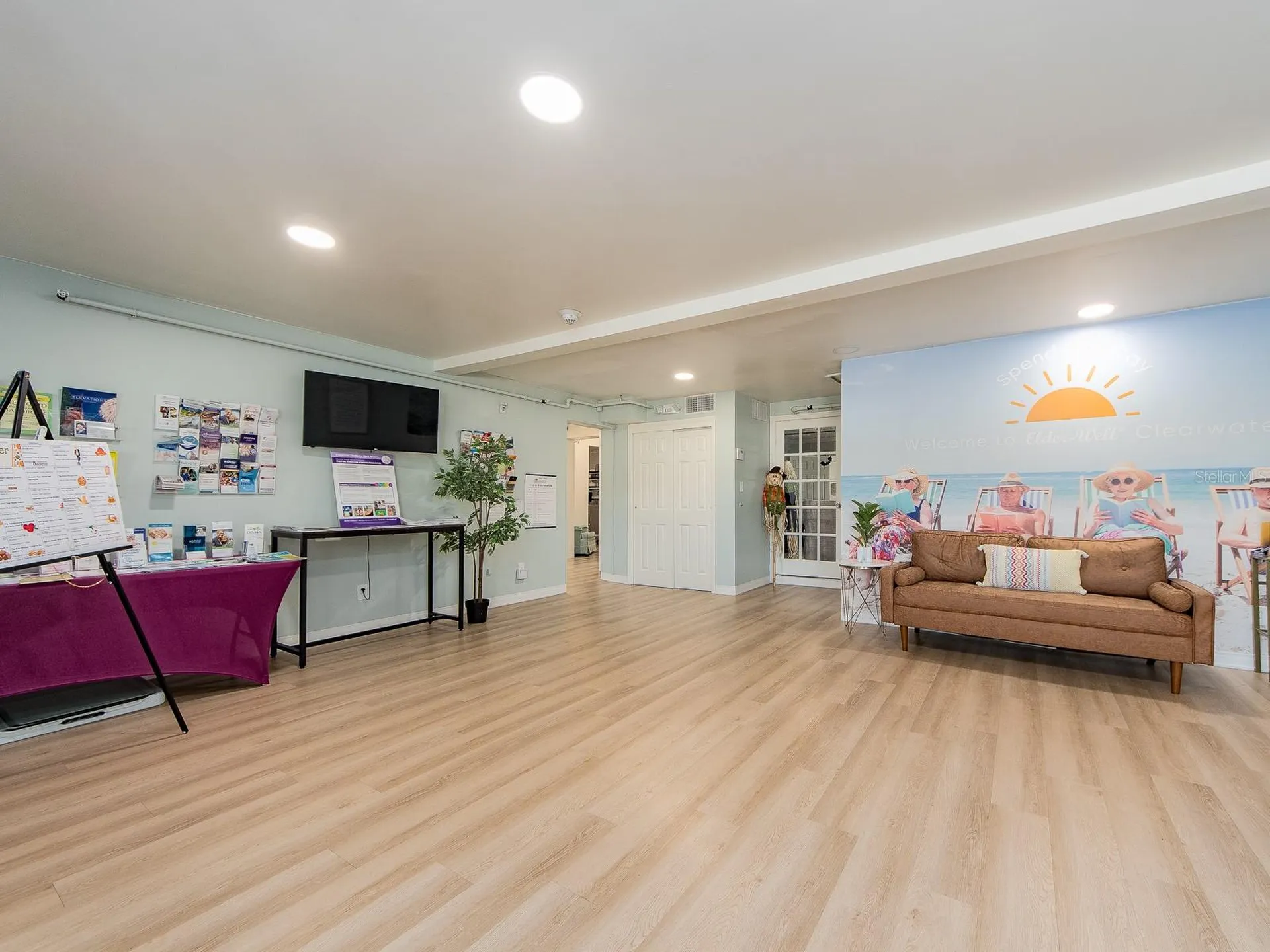 300 S Saturn Avenue Clearwater FL 33755