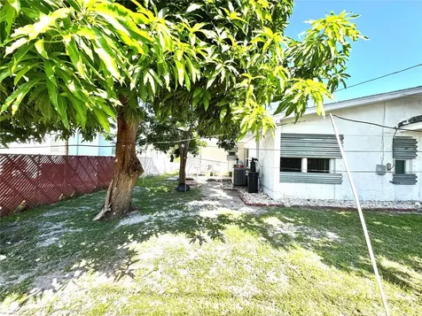5210 Jersey Avenue S Gulfport FL 33707